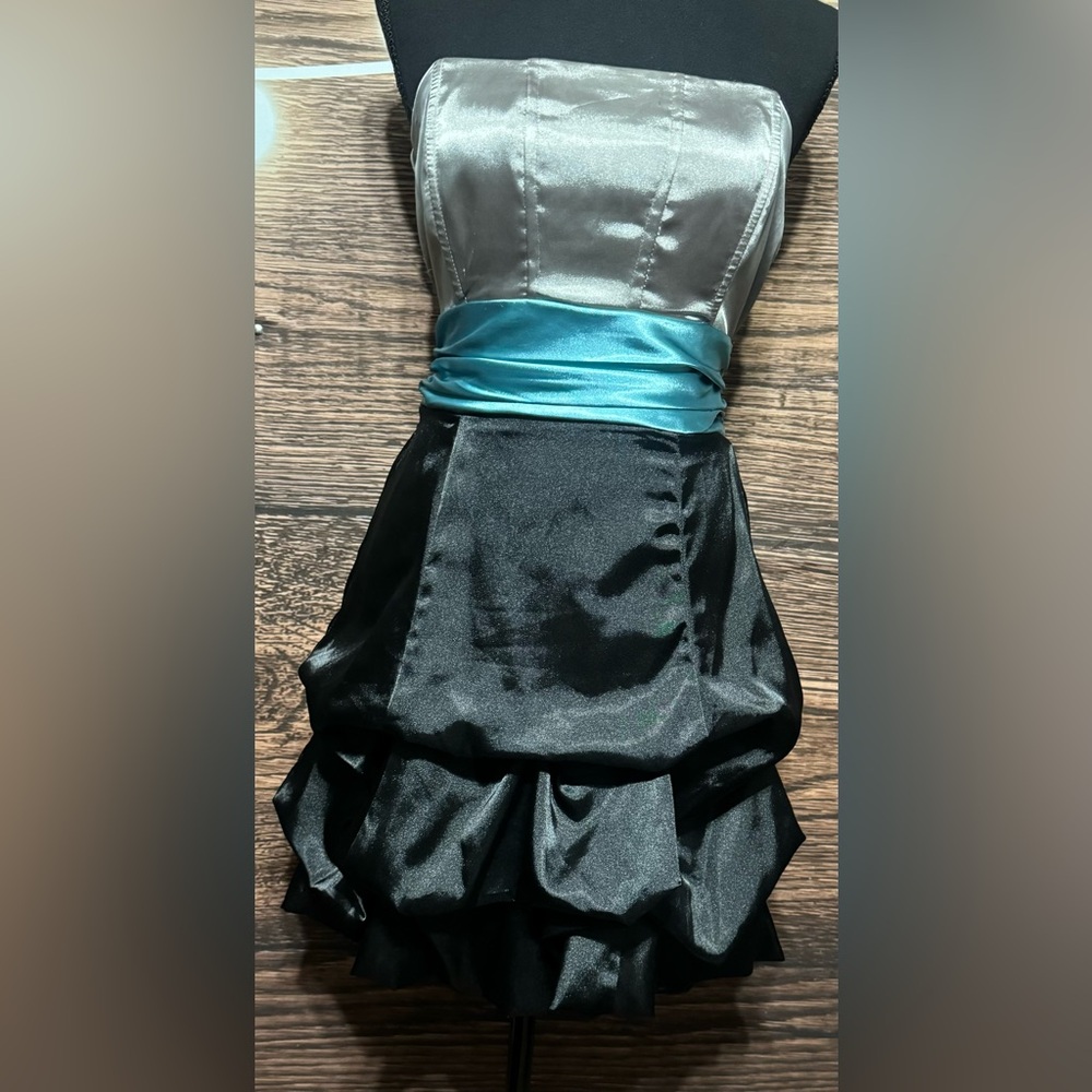 Speechless black, grey, and teal strapless dress size 11